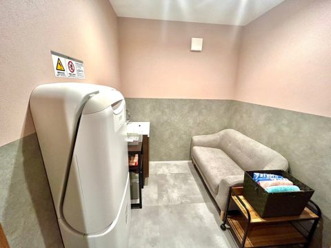 キッズコーナー、ベビールーム完備！