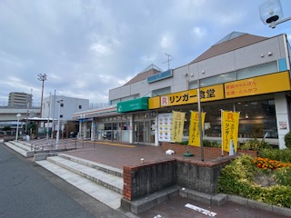 八潮パーキングエリア