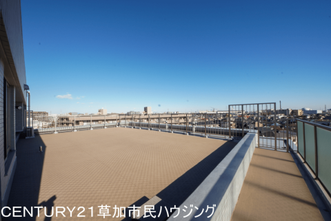 同じマンションで！！