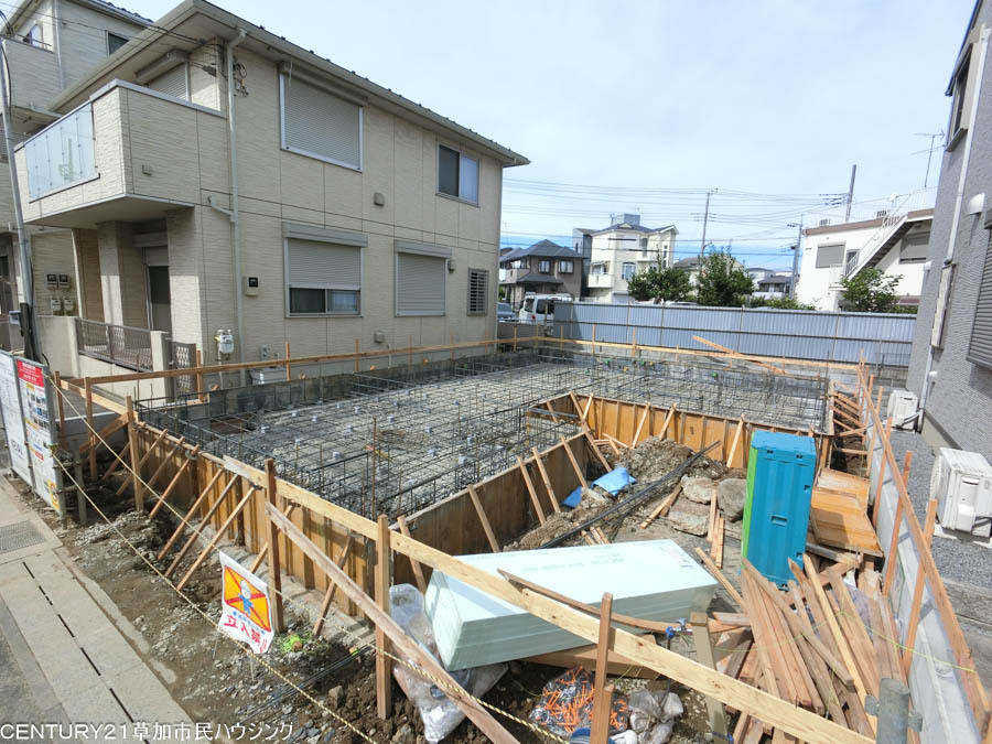 【お預かり情報】草加市瀬崎5丁目 新築一戸建て 12期|駅徒歩14分・LDK20帖以上